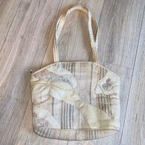 Holiday Time vintage tapestry beige cream travel shoulder jet bag